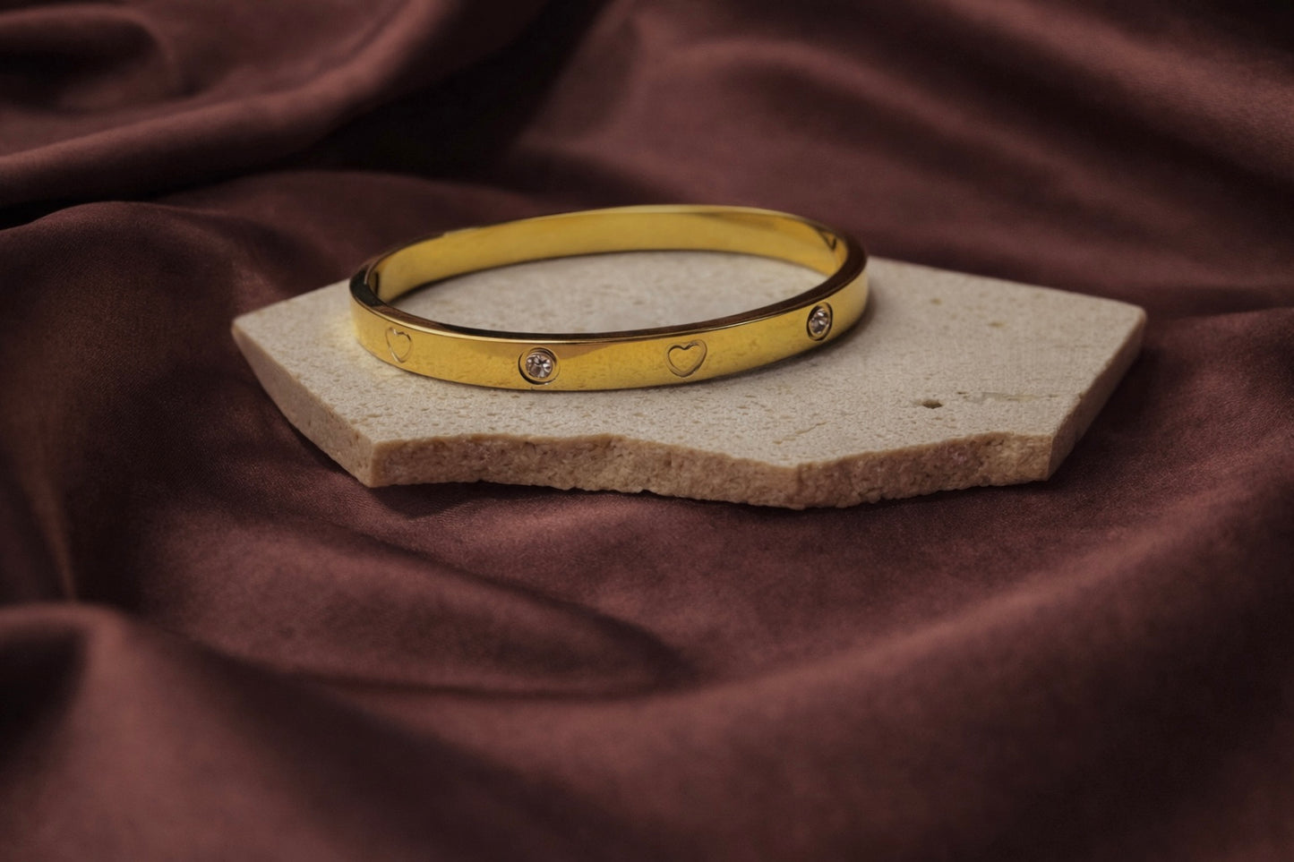 Hilaeira Bracelet