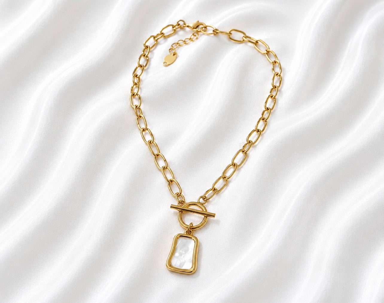 Pulse Necklace