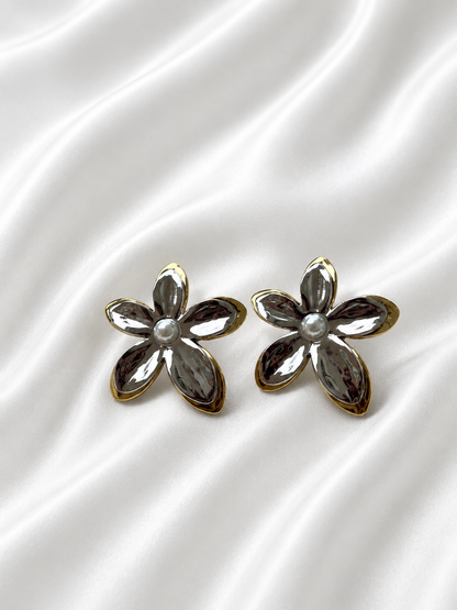 Naida Earrings