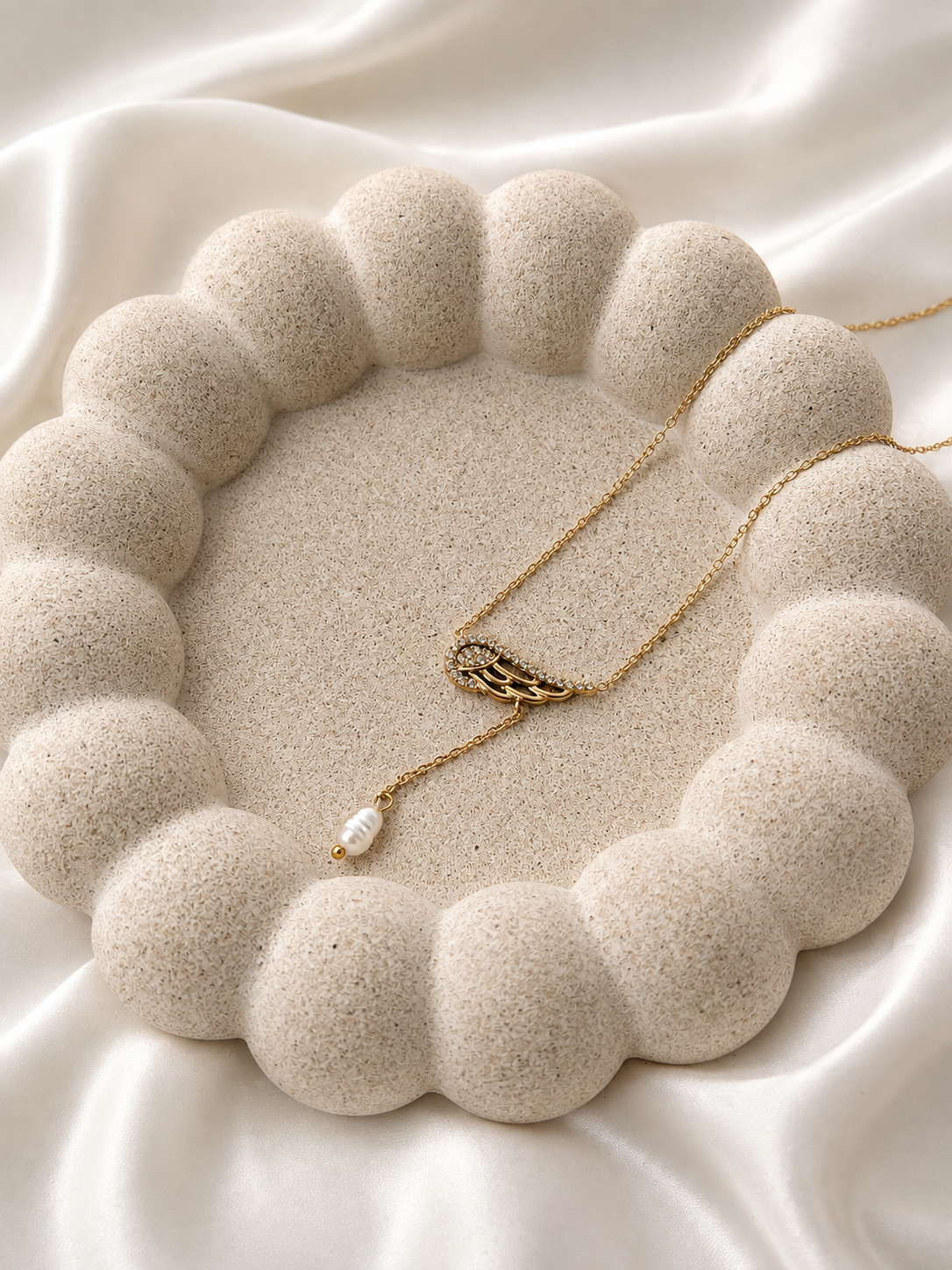 Pluma Neckace