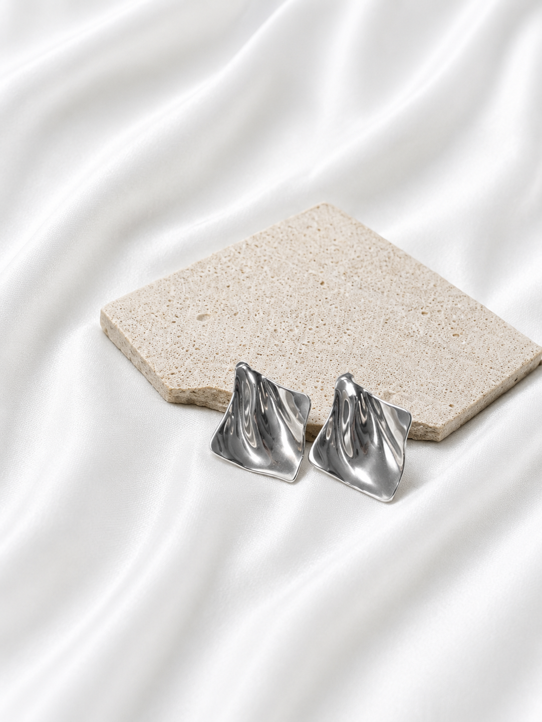 Nova Earrings