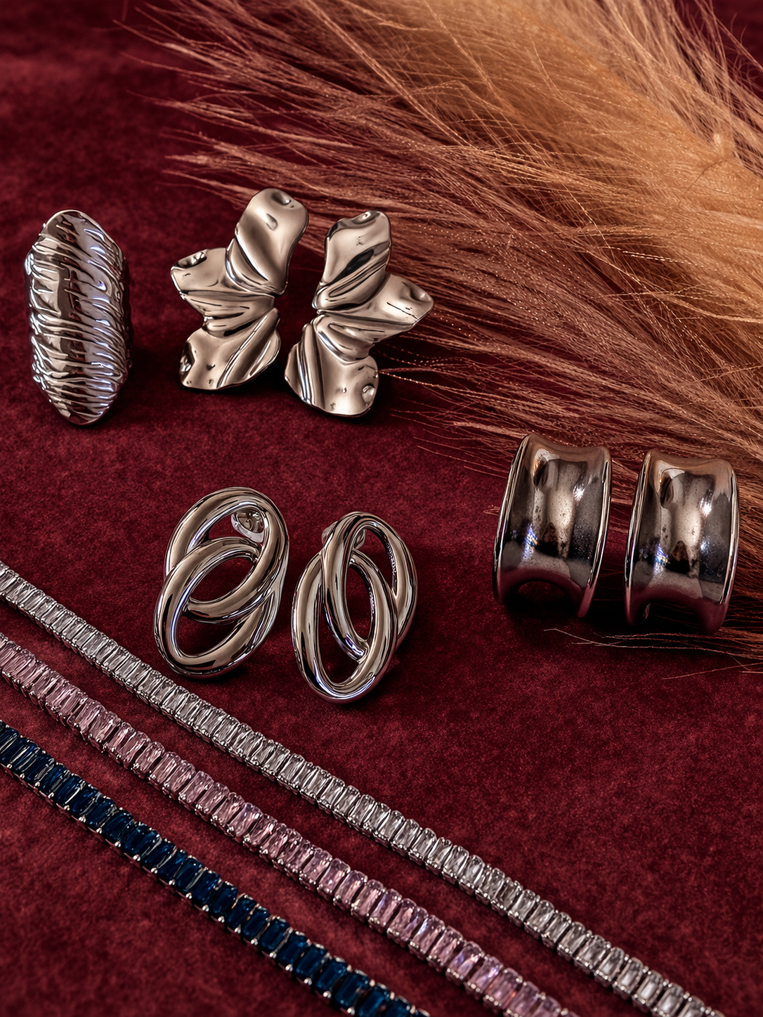 Allure Ring