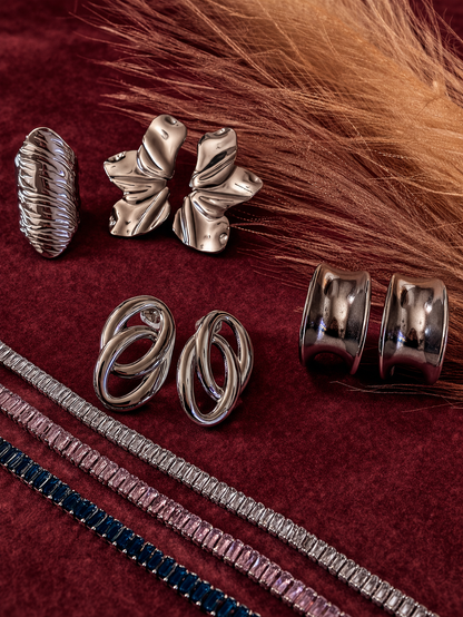 Allure Ring