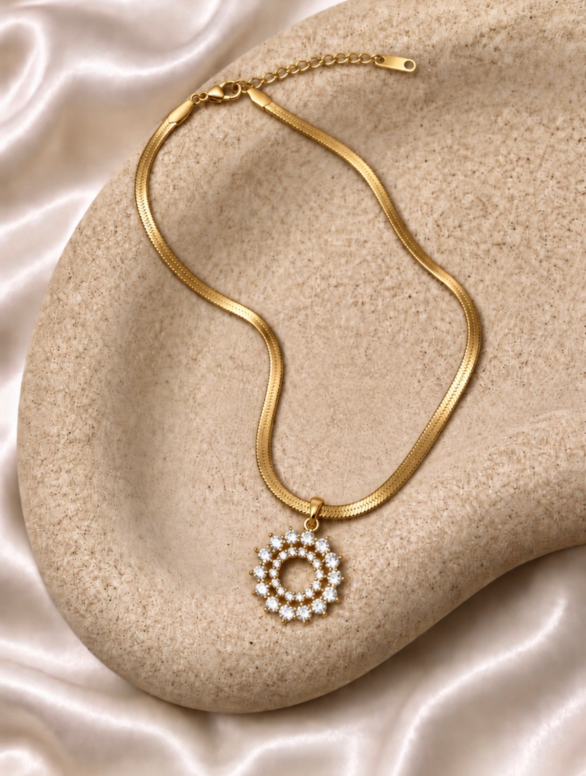 Eternal Necklace