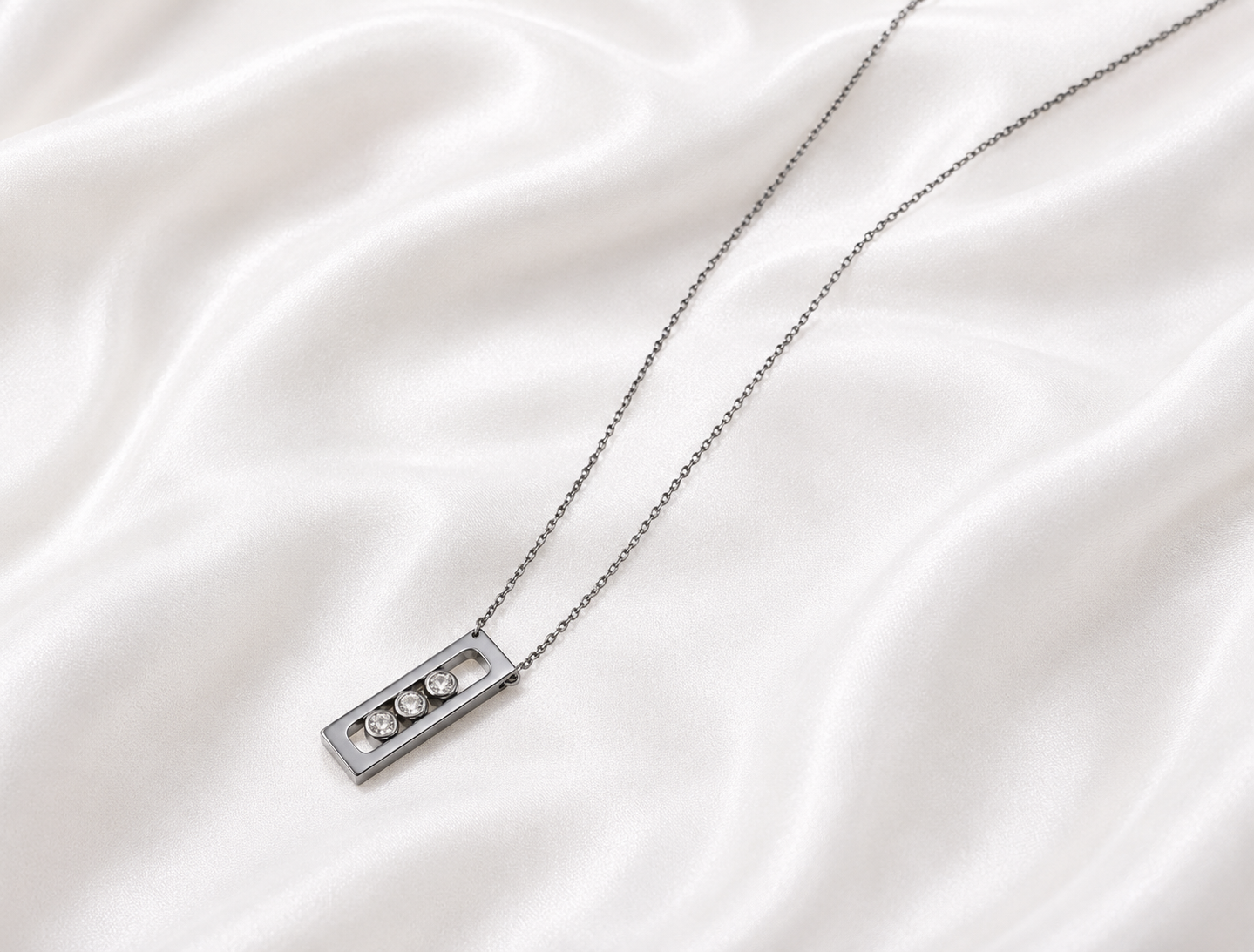 Selene Necklace
