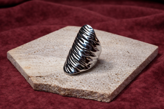 Allure Ring