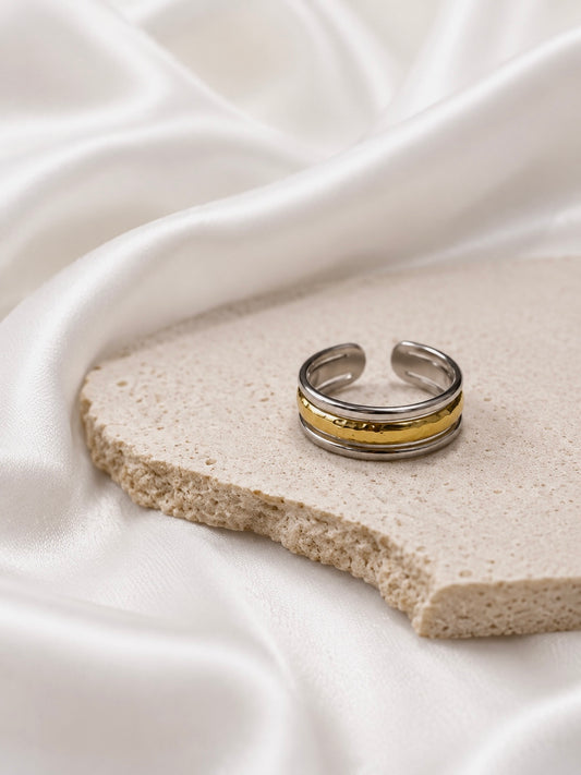 Charis Ring