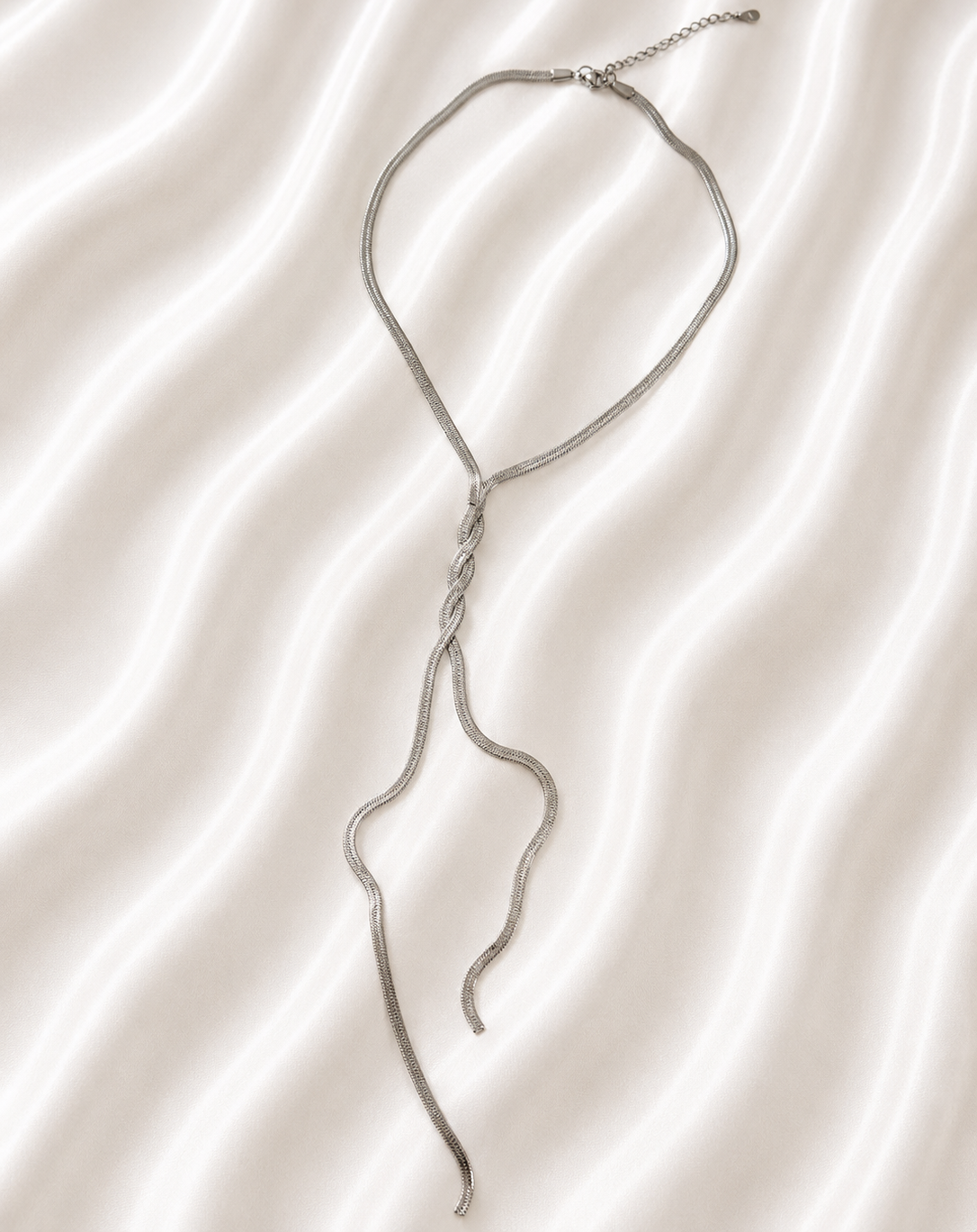 Calista Necklace