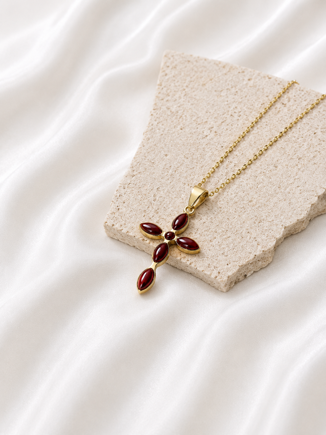 Pyra Necklace