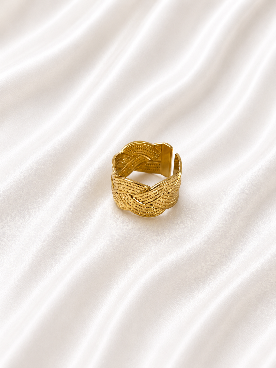 Luis Ring