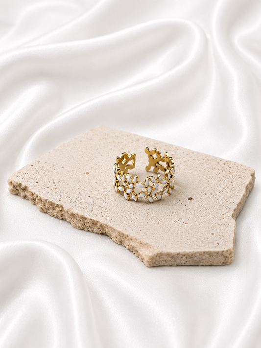Psyche White Ring