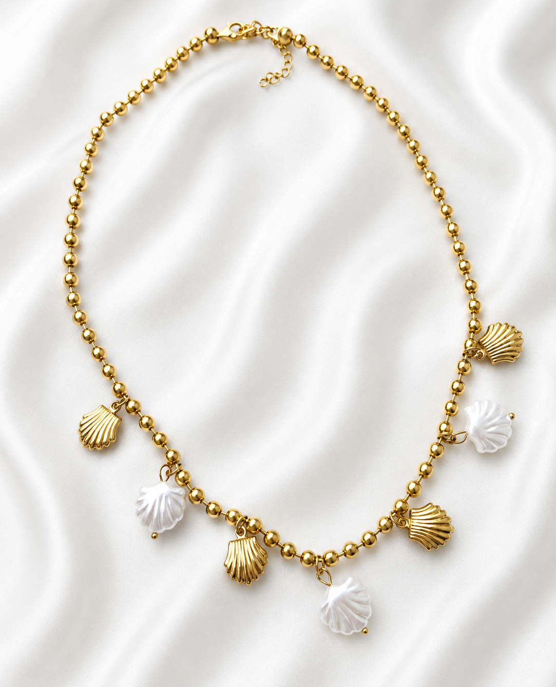 Heliora Necklace
