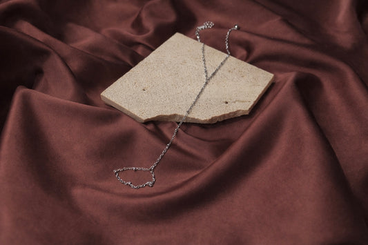Heraion Hand Chain