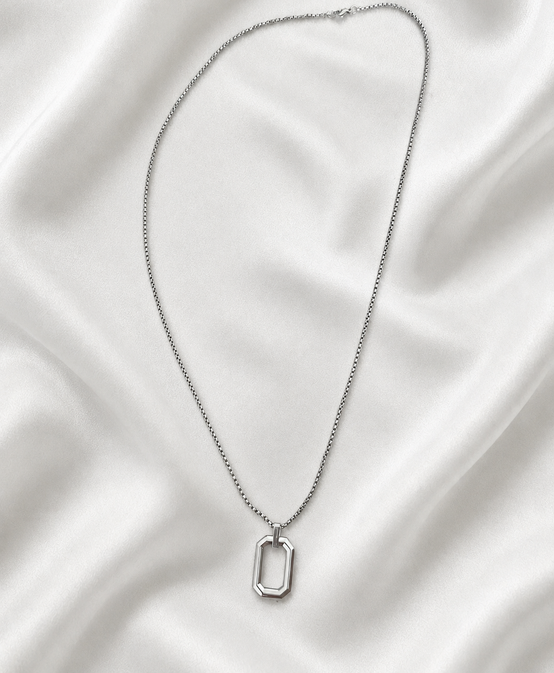 Frame Necklace