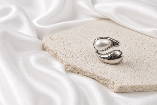 Philia Ring