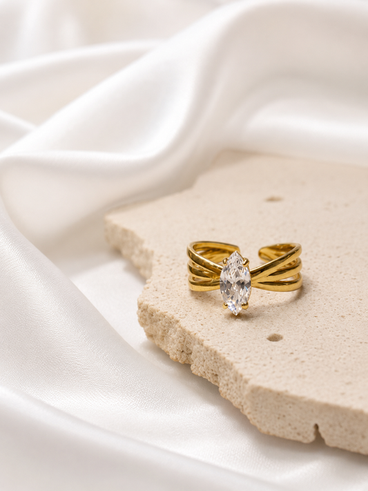 Asteri Ring