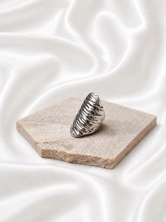 Allure Ring