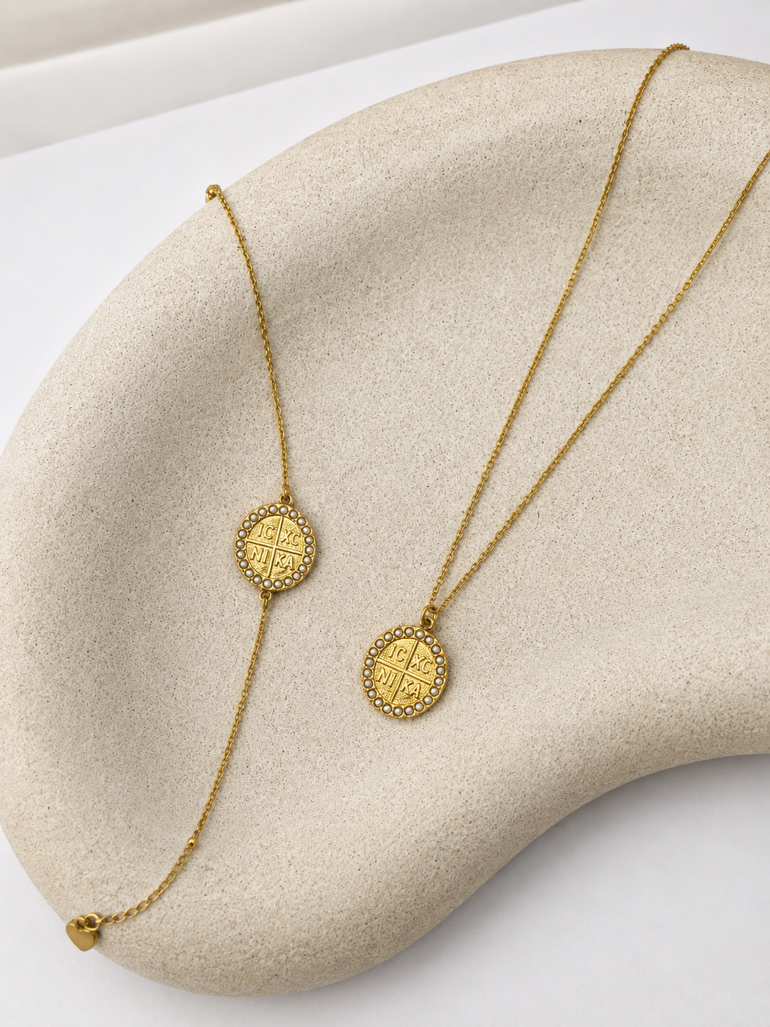 Charis Necklace