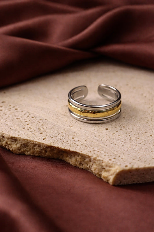 Charis Ring