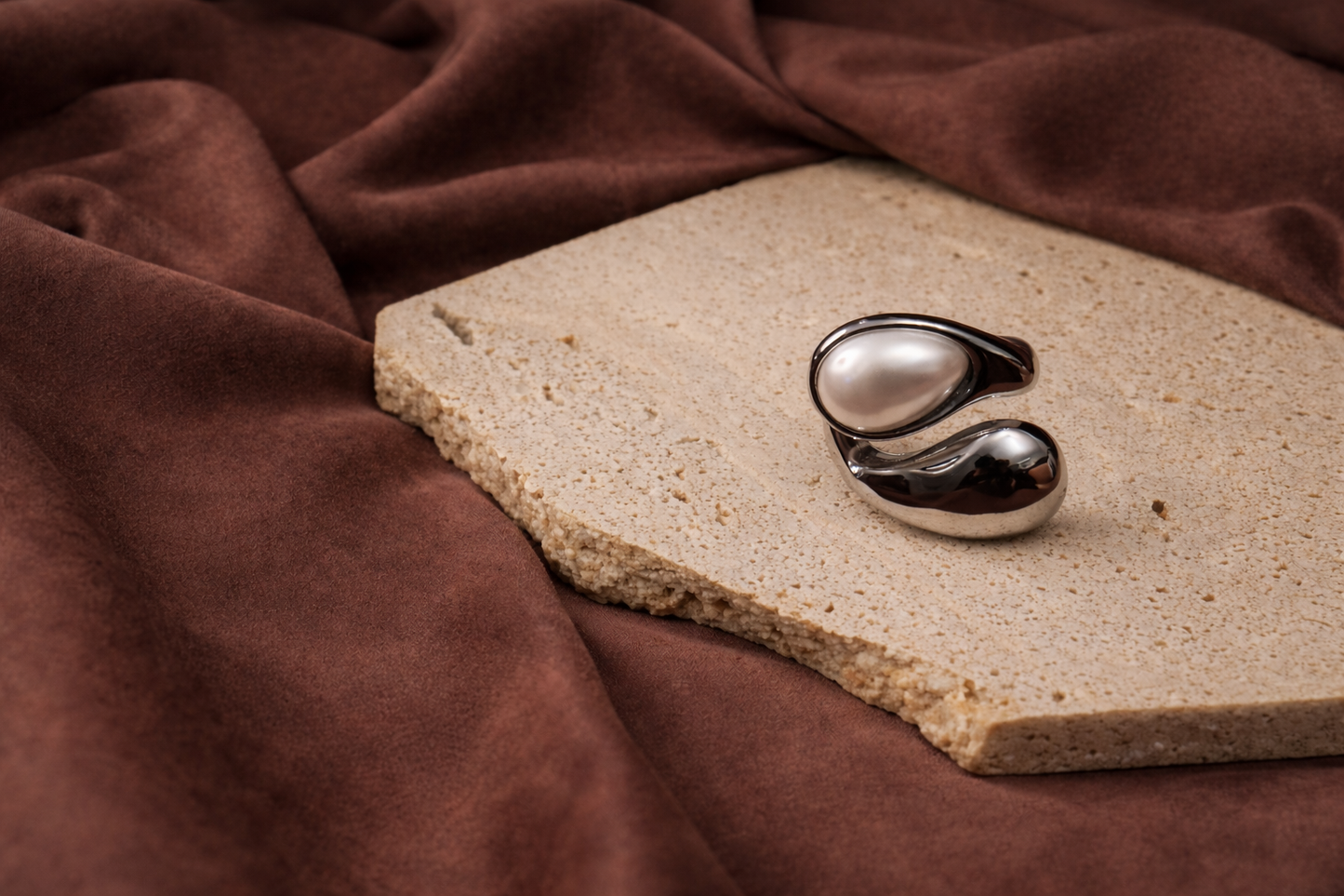 Philia Ring