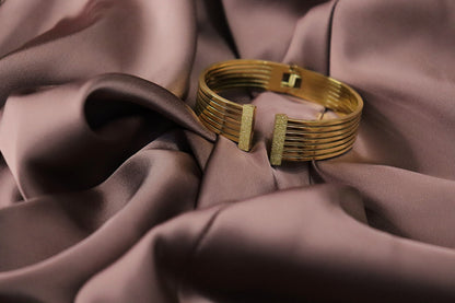 Selas Bracelet