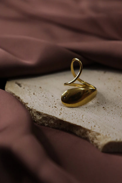 Iaso Gold Ring
